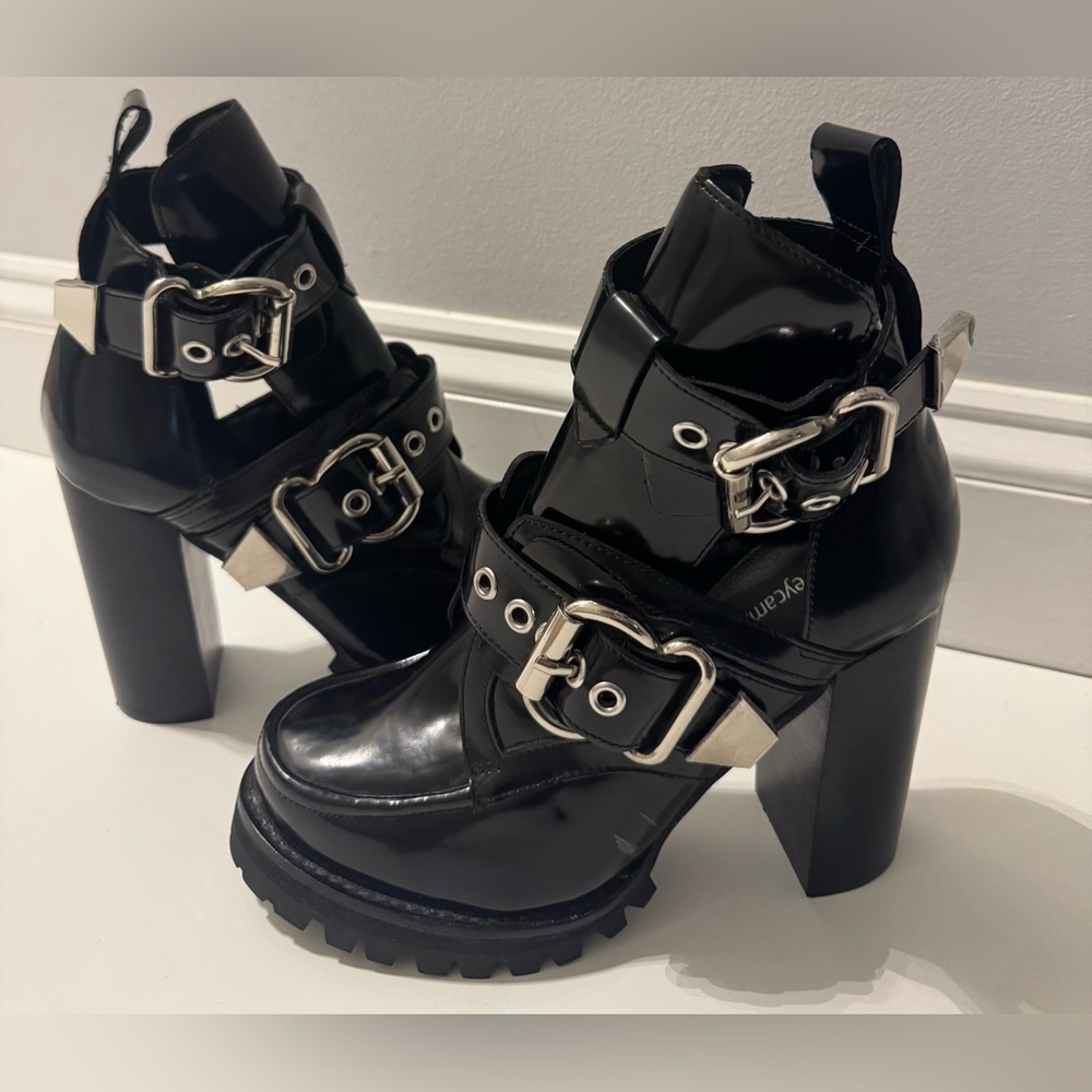 Jeffrey Campbell Craven Buckle Strap Bootie - Picture 4 of 16